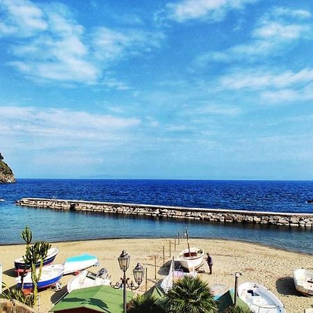 Casa Vacanze Da Serena Lacco Ameno  Buitenkant foto