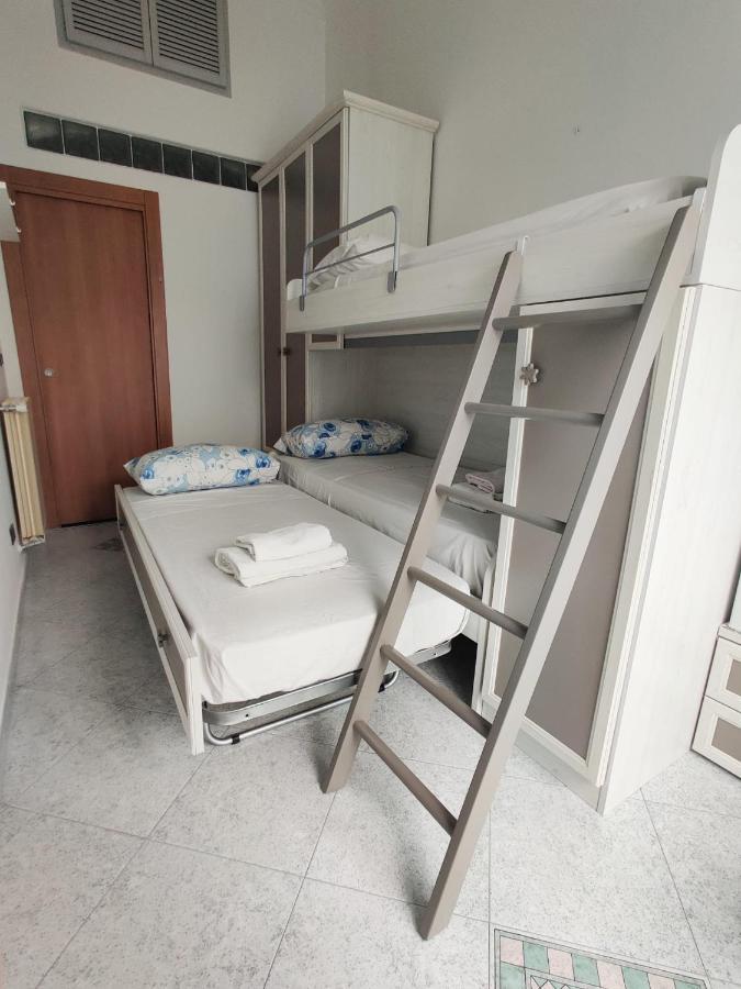 Casa Vacanze Da Serena Lacco Ameno  Buitenkant foto